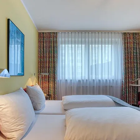 Hotel Elbotel By Centro Rostock