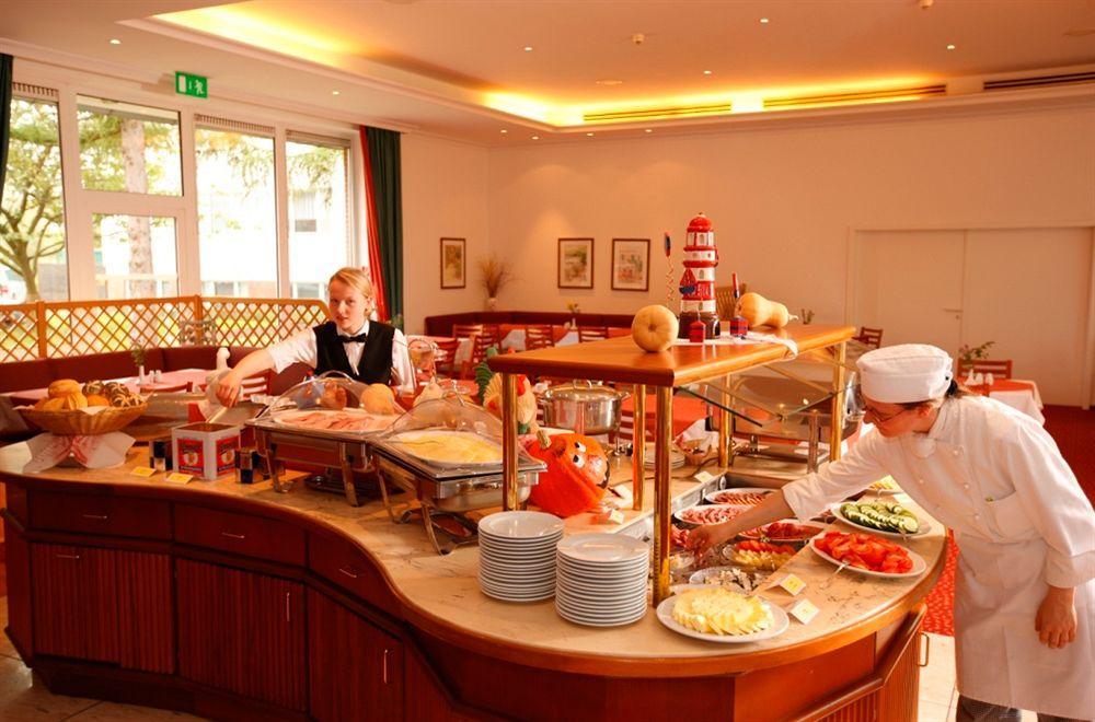 Hotel Elbotel By Centro 3*
