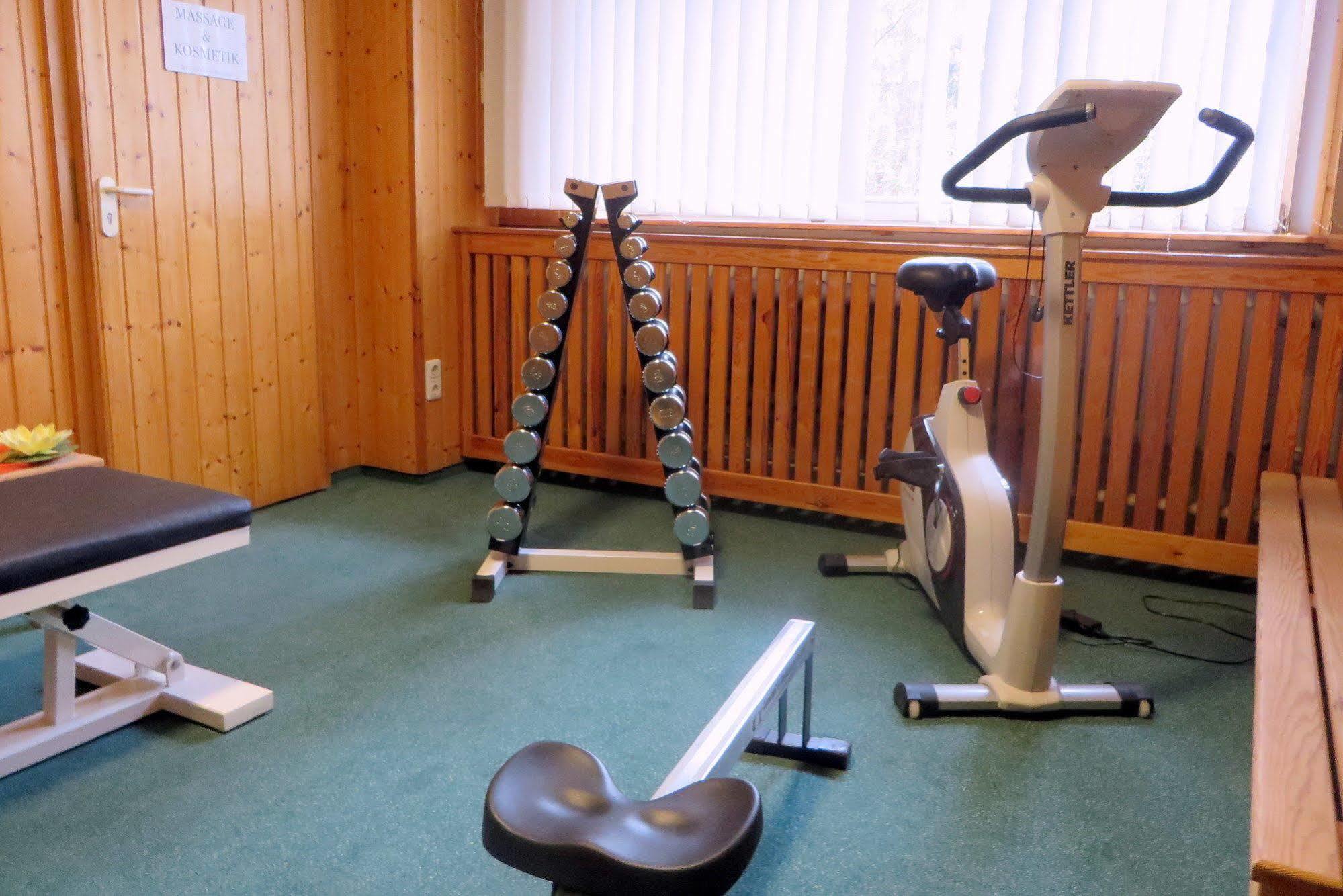 Hotel Elbotel By Centro Rostock