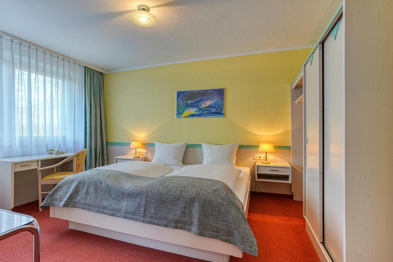 Hotel Elbotel By Centro 3*