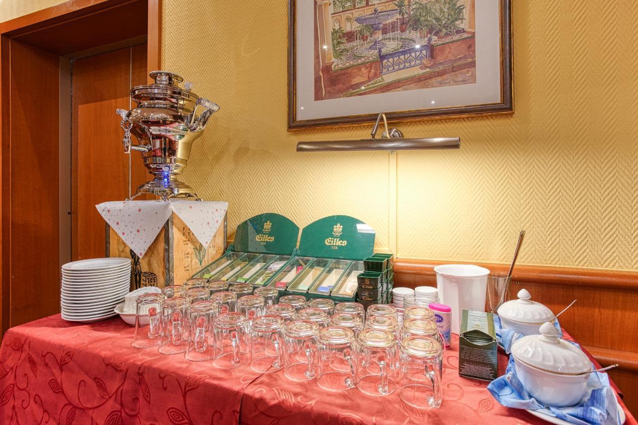 Hotel Elbotel By Centro 3*