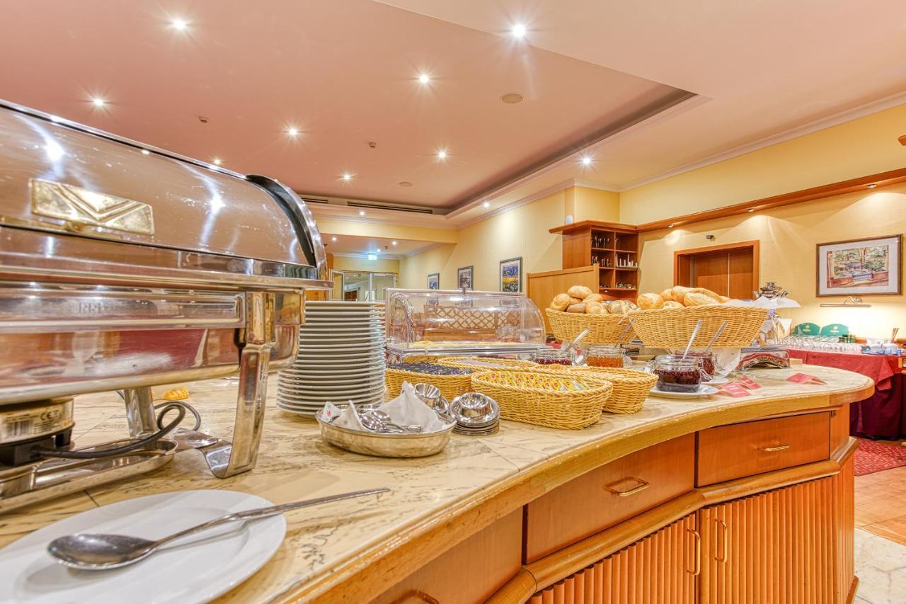 Hotel Elbotel By Centro Rostock