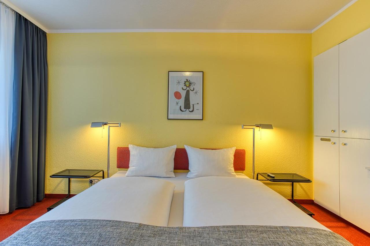 Hotel Elbotel By Centro 3*